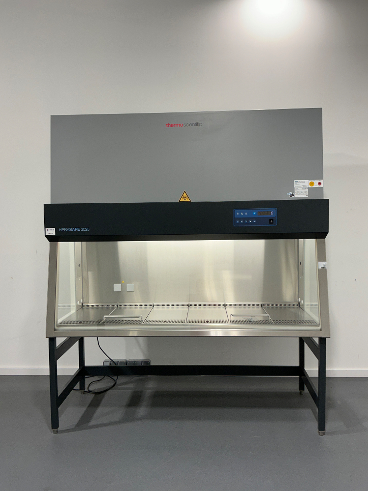 Image of Thermo Scientific HeraSafe 2025 1.8 Biosafety Cabinets